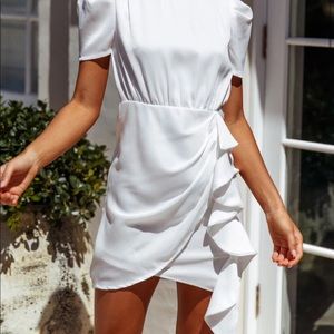 NWOT - White Wrap Waist Dress with Puff Sleeve